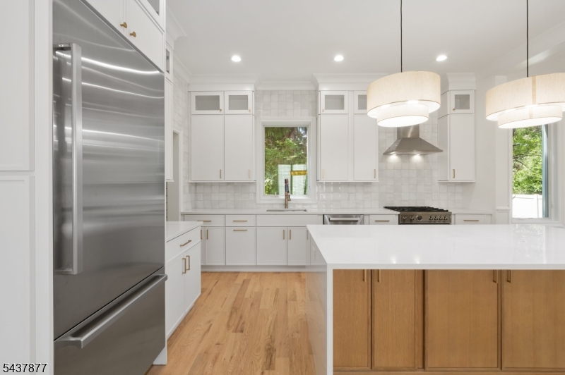 13 Harding Place Livingston NJ 07039