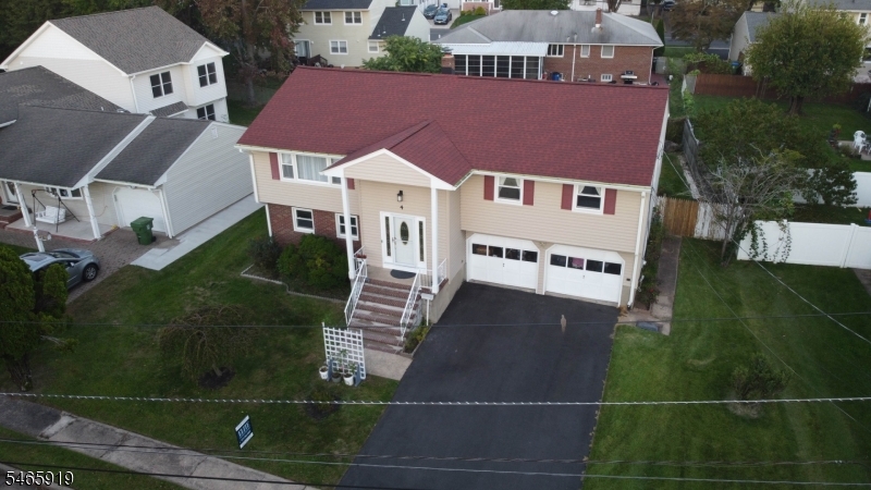 4 Charles Court Edison NJ 08820