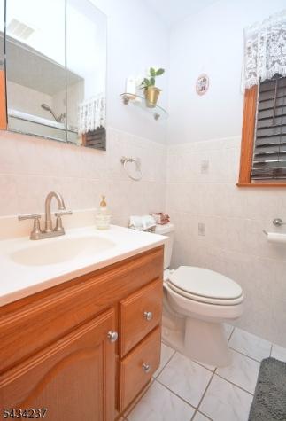 2463 Dorchester Road Union NJ 07083