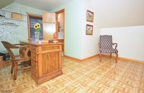 2463 Dorchester Road Union NJ 07083