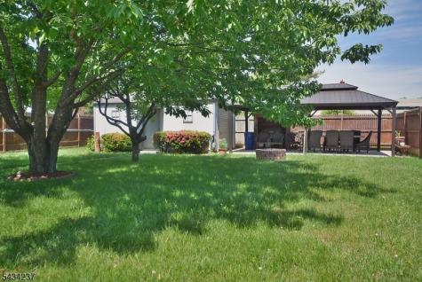 2463 Dorchester Road Union NJ 07083