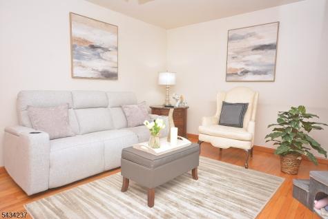 2463 Dorchester Road Union NJ 07083