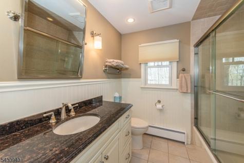 136 South Road Randolph NJ 07945