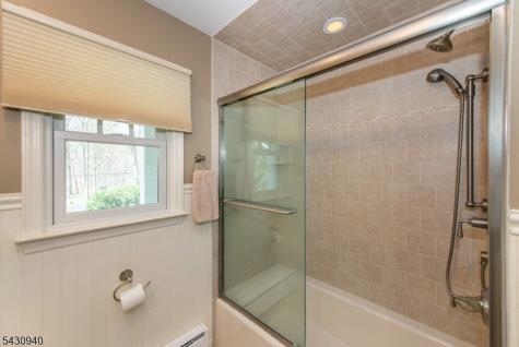 136 South Road Randolph NJ 07945