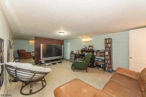 136 South Road Randolph NJ 07945