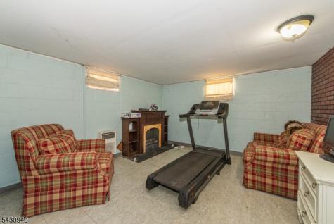 136 South Road Randolph NJ 07945
