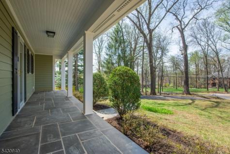 136 South Road Randolph NJ 07945