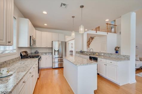 15 Potter Road Hillsborough NJ 08844