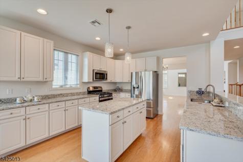 15 Potter Road Hillsborough NJ 08844