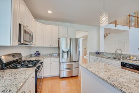 15 Potter Road Hillsborough NJ 08844