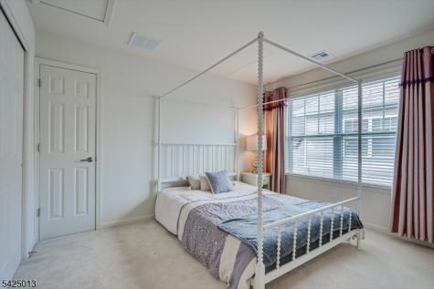 15 Potter Road Hillsborough NJ 08844