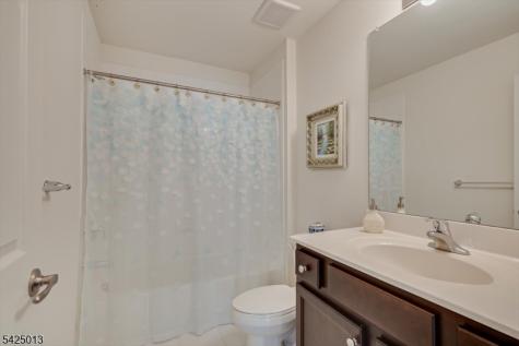 15 Potter Road Hillsborough NJ 08844