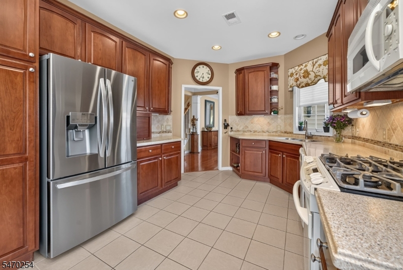 664 Post Lane Franklin NJ 08873