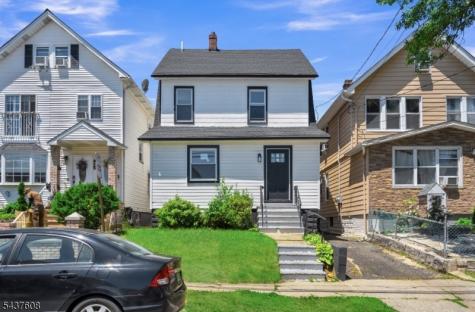 956 Adams Avenue Elizabeth NJ 07201