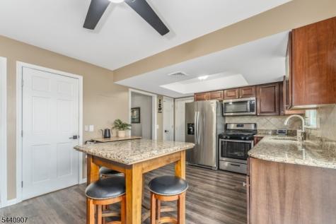 29 Stewartsville Road Franklin NJ 08886