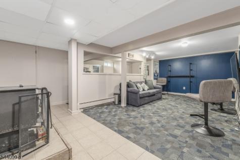 29 Stewartsville Road Franklin NJ 08886