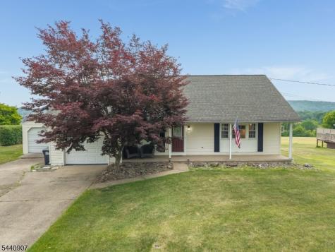 29 Stewartsville Road Franklin NJ 08886
