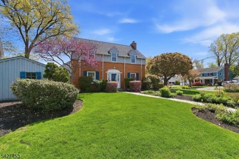 306 Concord Drive Maywood NJ 07607