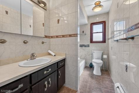 1454 S End Parkway Plainfield NJ 07060