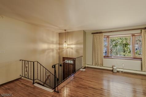 1454 S End Parkway Plainfield NJ 07060