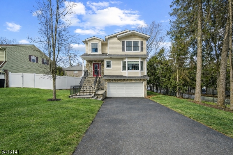 41 Ramsey Avenue Ramsey NJ 07446
