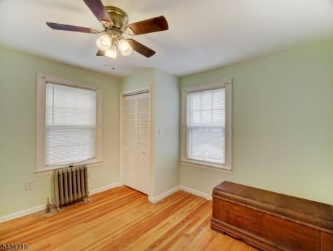 409 3RD Avenue West Newark NJ 07107