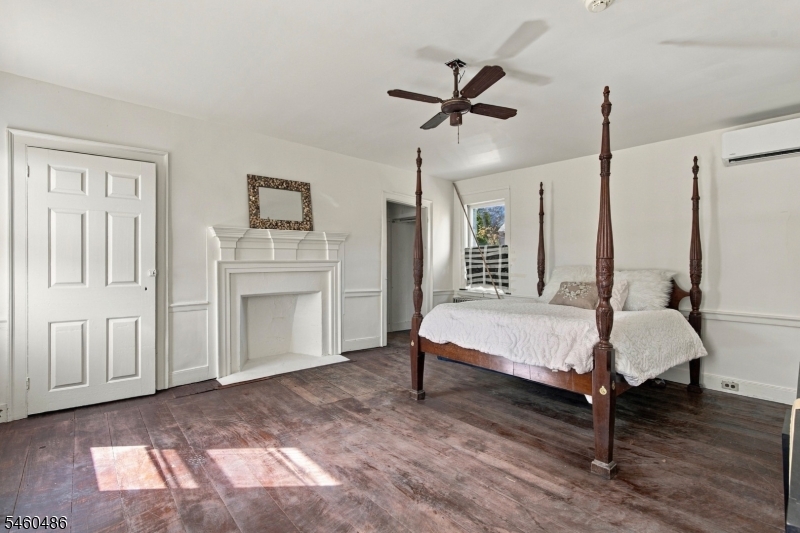 64 Bloomsbury Road Franklin NJ 08802