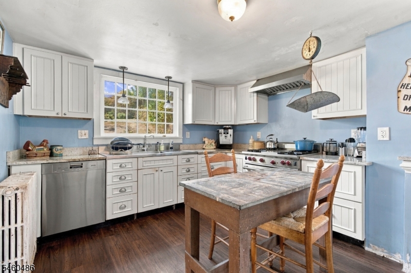 64 Bloomsbury Road Franklin NJ 08802