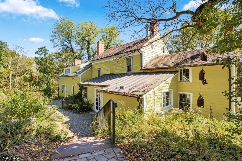 64 Bloomsbury Road Franklin NJ 08802