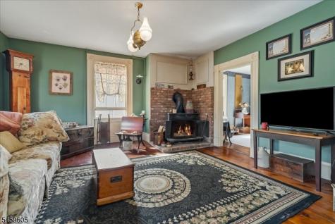 195 Allamuchy Road Frelinghuysen NJ 07821