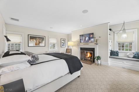 29 Gordon Road Essex Fells NJ 07021