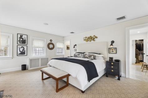29 Gordon Road Essex Fells NJ 07021