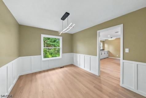 22 Forest Lane Ewing NJ 08628