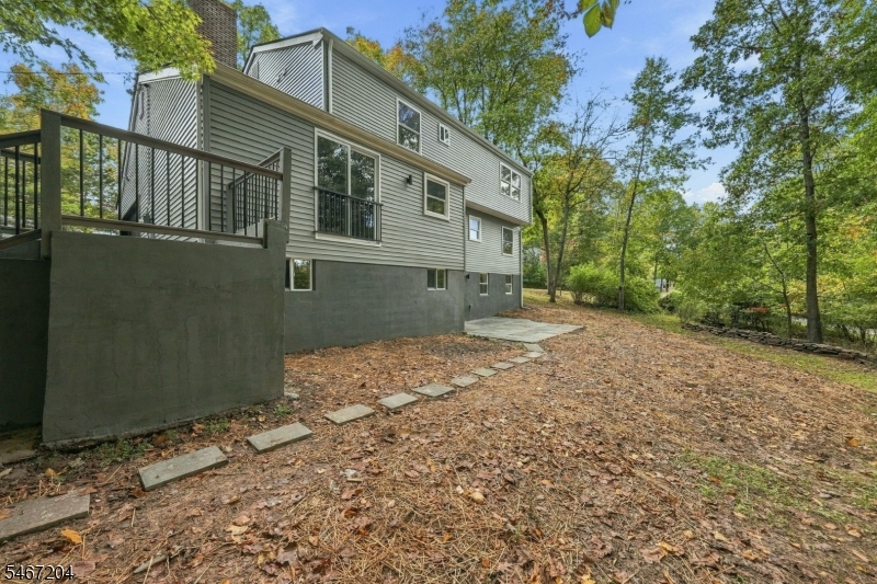 22 Forest Lane Ewing NJ 08628