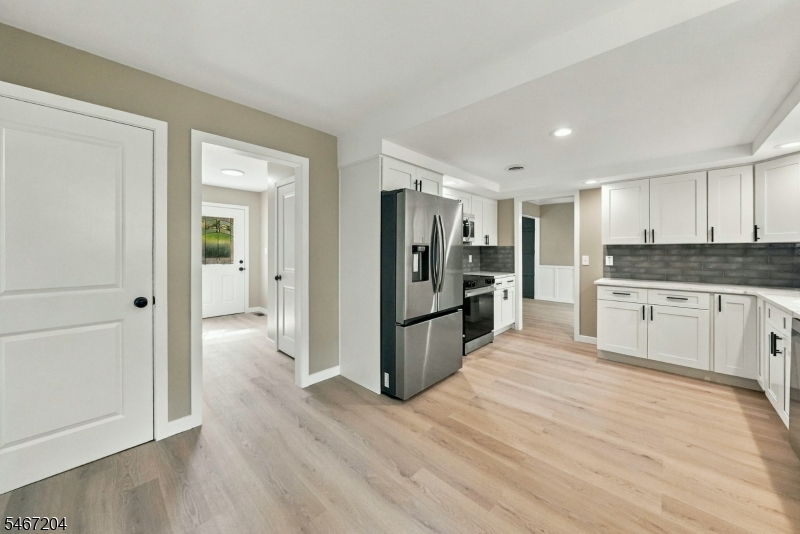 22 Forest Lane Ewing NJ 08628