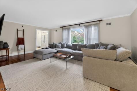 8 Telfer Drive Vernon NJ 07418