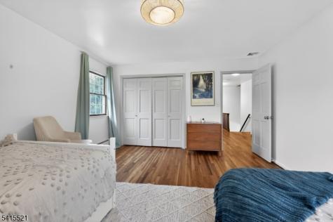 8 Telfer Drive Vernon NJ 07418