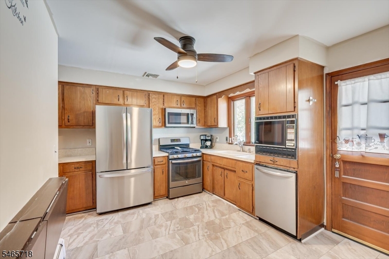 2348 Holly Avenue South Plainfield NJ 07080