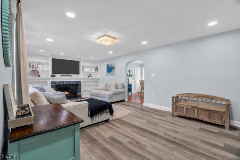 785 3RD Street Dunellen NJ 08812