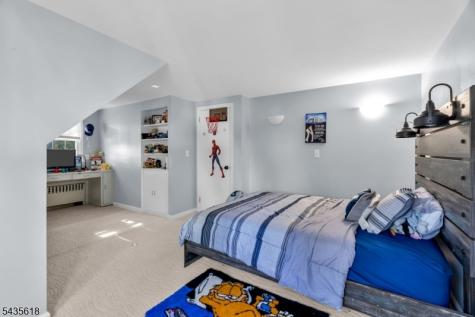 785 3RD Street Dunellen NJ 08812