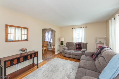 19 Brookdale Avenue Cedar Grove NJ 07009