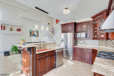 9 Magellan Way Franklin NJ 08823