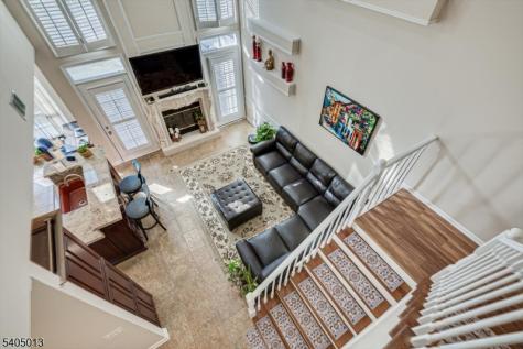 9 Magellan Way Franklin NJ 08823