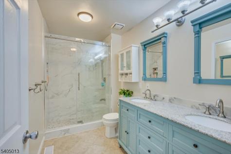 9 Magellan Way Franklin NJ 08823