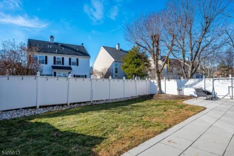 9 Magellan Way Franklin NJ 08823