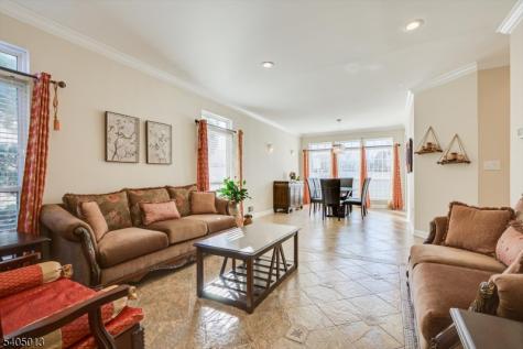 9 Magellan Way Franklin NJ 08823