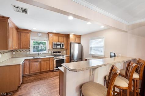154 Milton Avenue Nutley NJ 07110