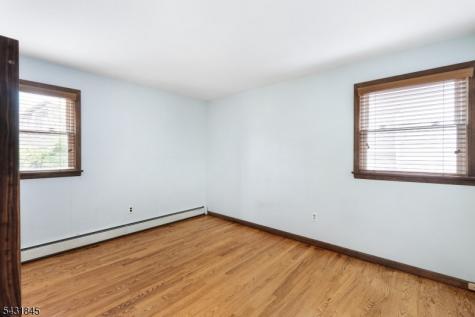 154 Milton Avenue Nutley NJ 07110