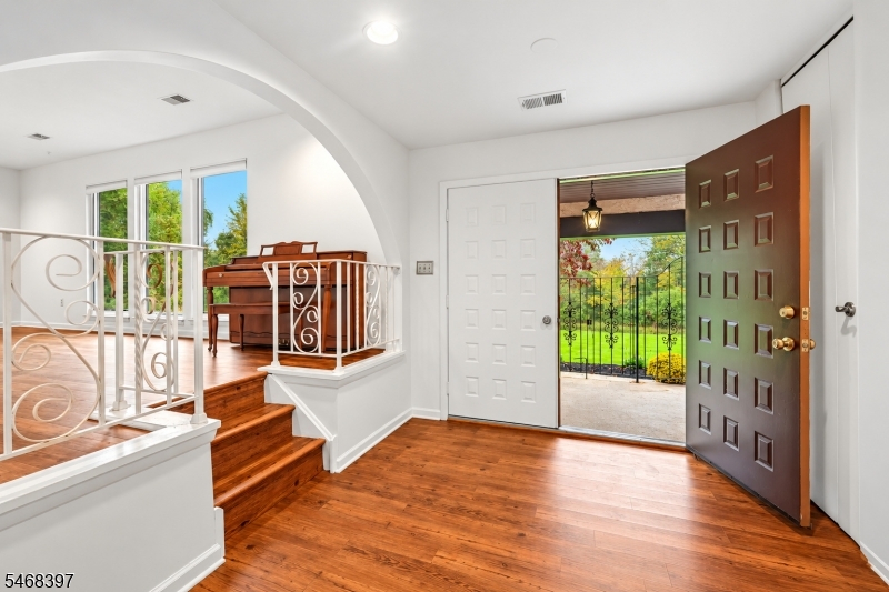 9 Losey Road East Amwell NJ 08551