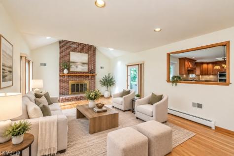 34 Silver Spring Court East Hanover NJ 07936